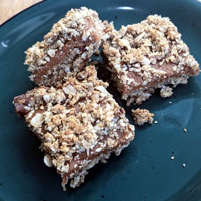 Healthy Coconut Date Bars | The Cookalong Podcast
